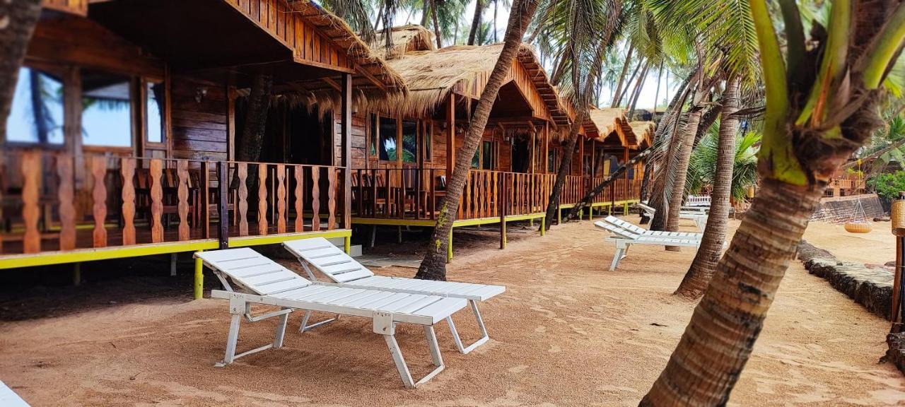 Sea Front Cottages Little Khola Cola ภายนอก รูปภาพ